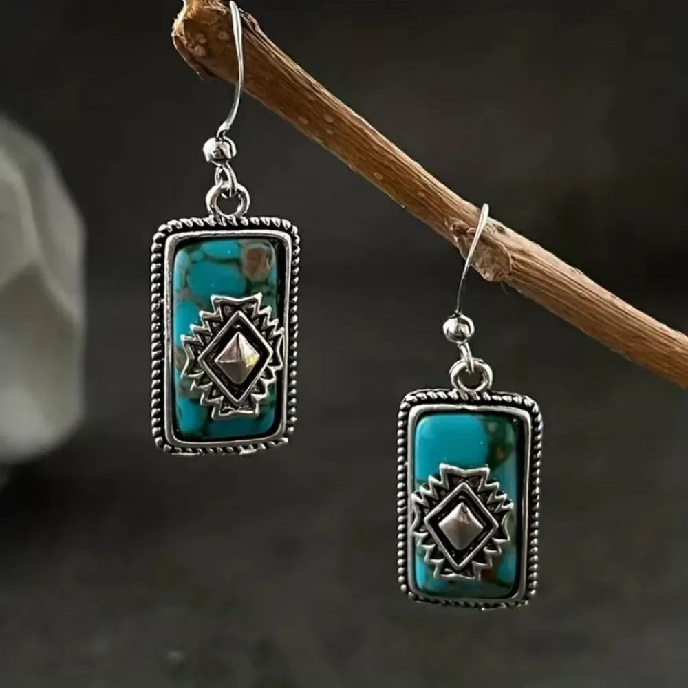 N/A ✨🆕✨gorgeous silver